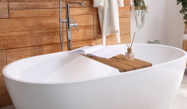 Kada i funkcionalnost u kupaonici – kako odabrati dimenzije, oblik i ergonomiju?