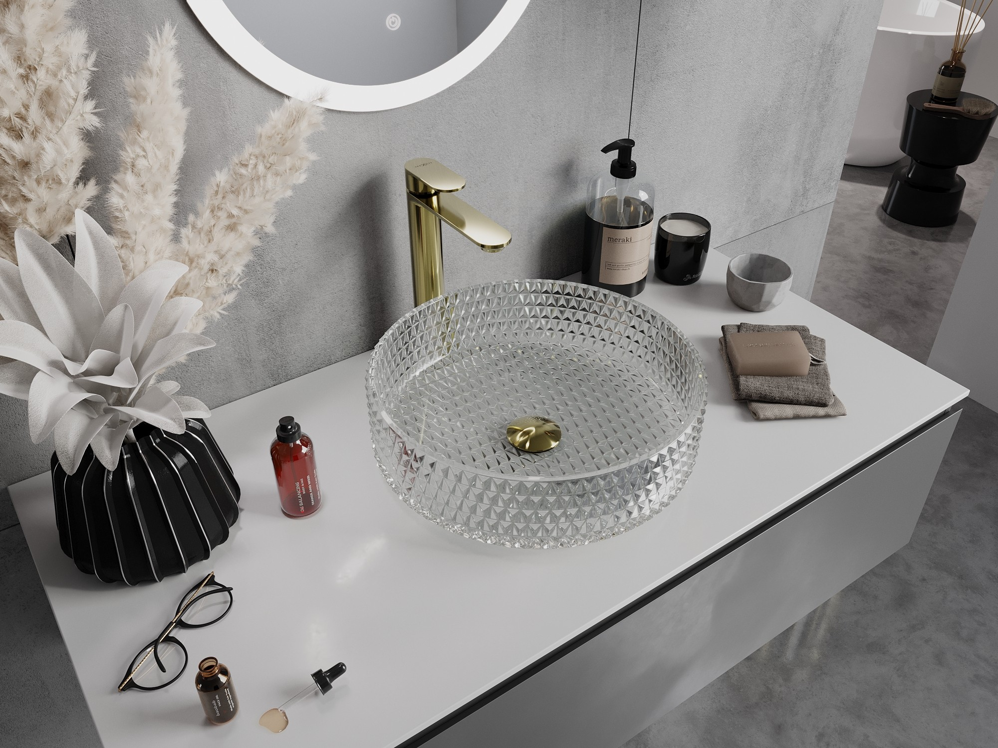 Elegantna glamour kupaonica – staklo i zlatni detalji