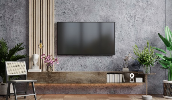 Lamele u uređenju TV zone — ideja za moderan dnevni boravak